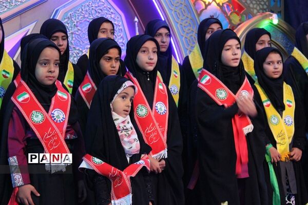 افتتاحیه اردوی تشکیلاتی یاور‌مربیان عضو سازمان دانش آموزی استان اصفهان