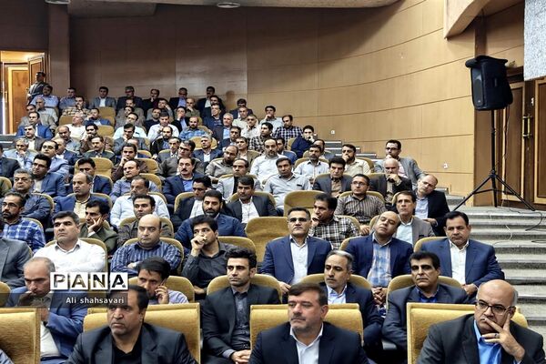 همایش مدیران مدارس سراسر کشور