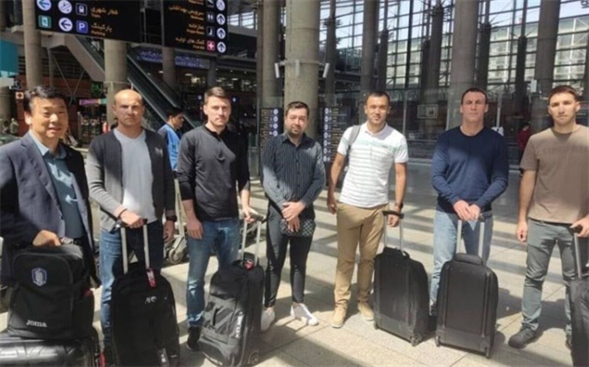 تیم داوری پرسپولیس - النصر وارد تهران شد 