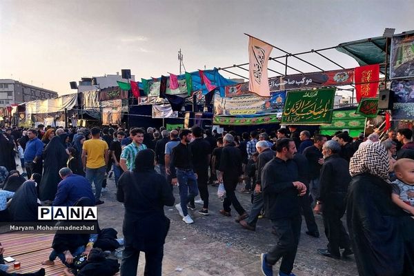 برپایی‌ مواکب‌ به‌منظور خدمتگزاری به زائران آقا امام رضا(ع)