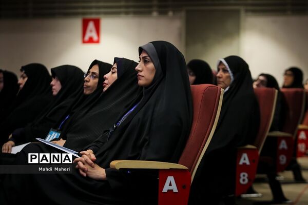 همایش مدیران مدارس سراسر کشور