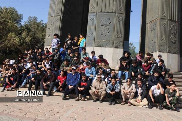 یاوران ولایت