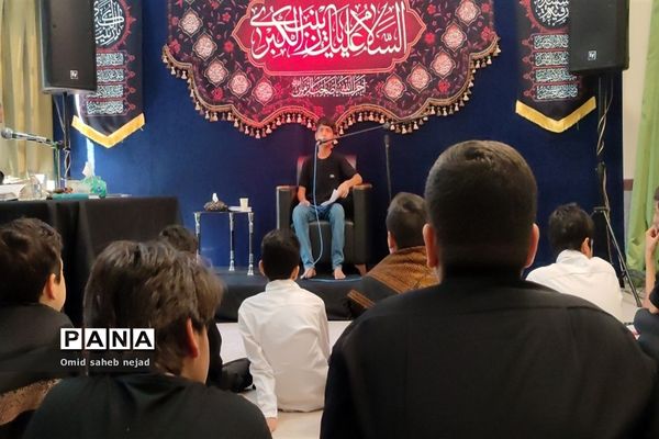 مسابقات قرآن دانش‌آموزان و فرهنگیان در آبادان