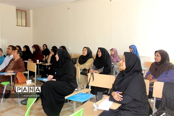 آموزش و ارتقاءتوانمندی‌های منابع انسانی معاونت پرورشی و فرهنگی