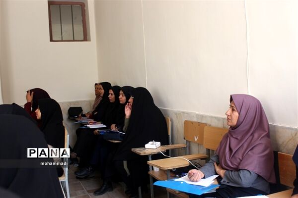 آموزش و ارتقاءتوانمندی‌های منابع انسانی معاونت پرورشی و فرهنگی