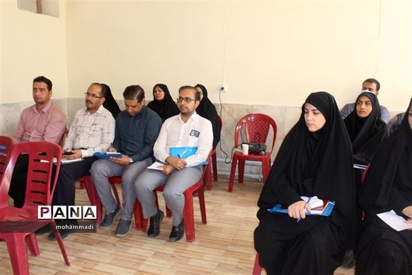 آموزش و ارتقاءتوانمندی‌های منابع انسانی معاونت پرورشی و فرهنگی