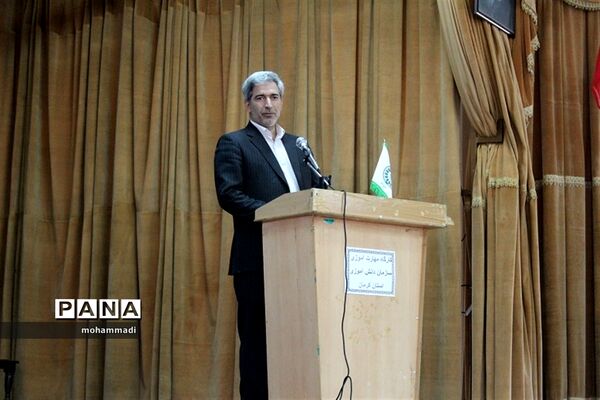 آموزش و ارتقاءتوانمندی‌های منابع انسانی معاونت پرورشی و فرهنگی