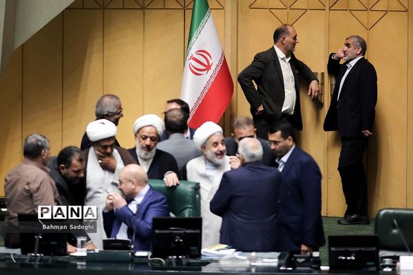 جلسه رای اعتماد به وزیر پیشنهادی ورزش و جوانان