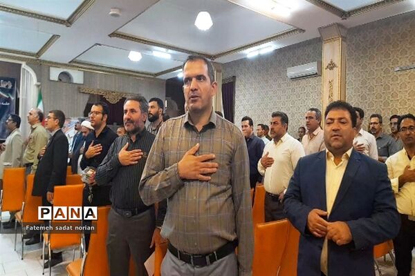 جلسه مدیران مدارس آموزش و پرورش منطقه تبادکان با محوریت پروژه مهر و بازگشایی مدارس
