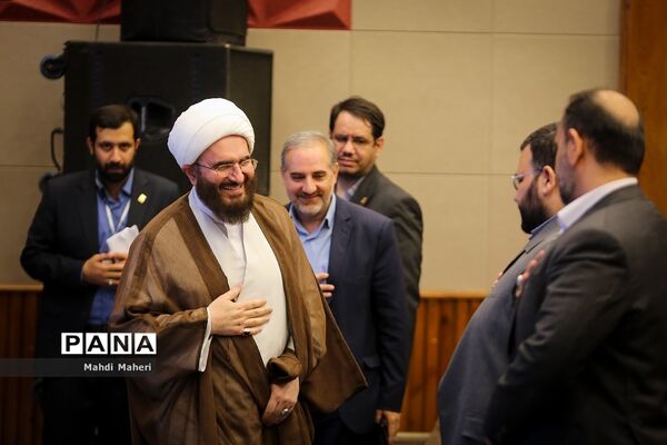 آیین افتتاحیه اجلاسیه دوم کنگره چهاردهم اتحادیه انجمن‌های اسلامی