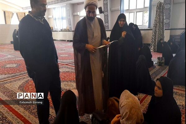 همایش فرماندهان واحدهای پوینده و پیشگام مسئولان واحد‌های بسیج دانش‌آموزی