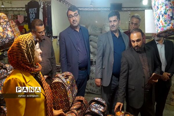 نمایشگاه پاییزه در قائمشهر