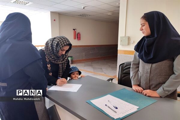انجام پروژه مهر در مدارس ناحیه ۶ مشهد