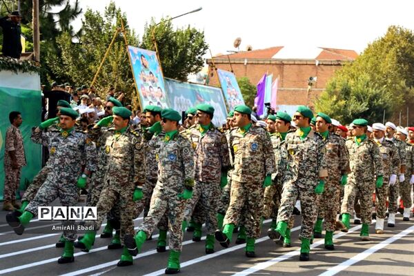 رژه نیروهای مسلح در استان مازندران