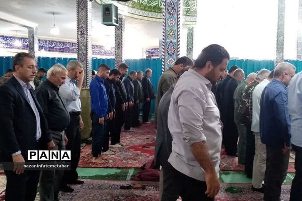 اقامه نماز عبادی_سیاسی آخرین جمعه شهریورماه شهرستان‌فیروزکوه