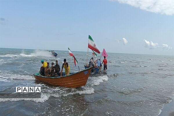 همایش بزرگ پیاده‌روی خانوادگی به‌مناسبت گرامیداشت هفته دفاع مقدس