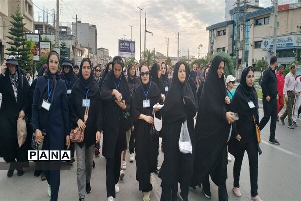 همایش بزرگ پیاده‌روی خانوادگی به‌مناسبت گرامیداشت هفته دفاع مقدس