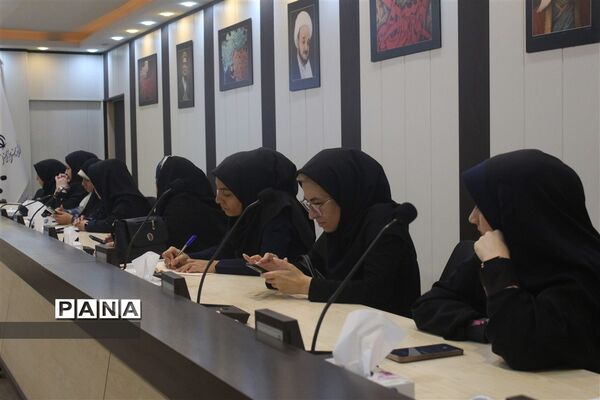 نشست خبری نخستین جشنواره استانی تئاتر مردمی حماسه‌های نامیرا