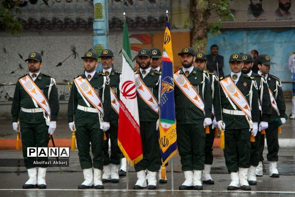 رژه نیروهای مسلح برگزار می‌شود