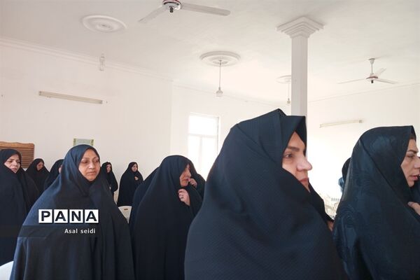 برگزاری همایش شمیم مهر ویژه مدیران مقطع متوسطه در دبیرستان نمونه دانش شهرستان کاشمر