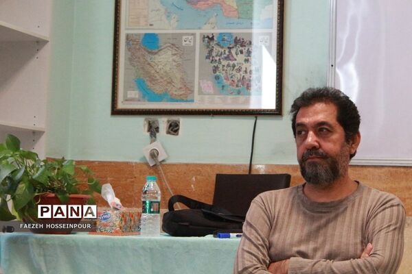 برگزاری کلاس فلسفه و منطق در نشست تخصصی همراهان فصل صعود بهارستان‌2