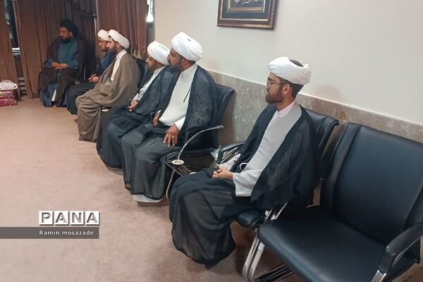 مراسم تقدیر از روحانیون طرح امین در رودهن