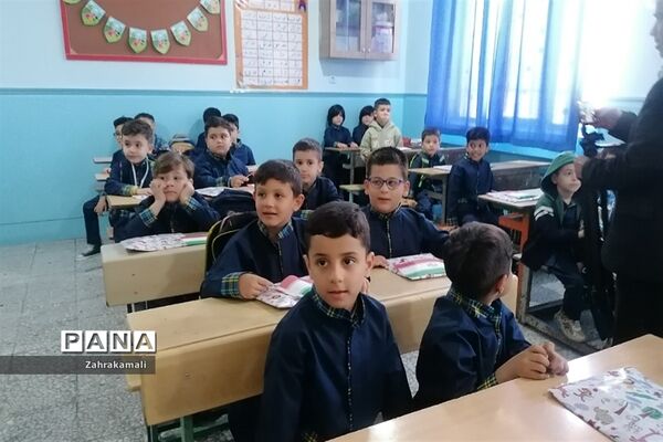 جشن شکوفه‌ها و کلاس اولی‌ها در شهرستان‌شهریار