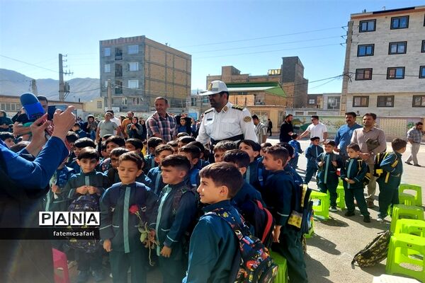 جشن شکوفه‌ها در شهرستان فیروزکوه