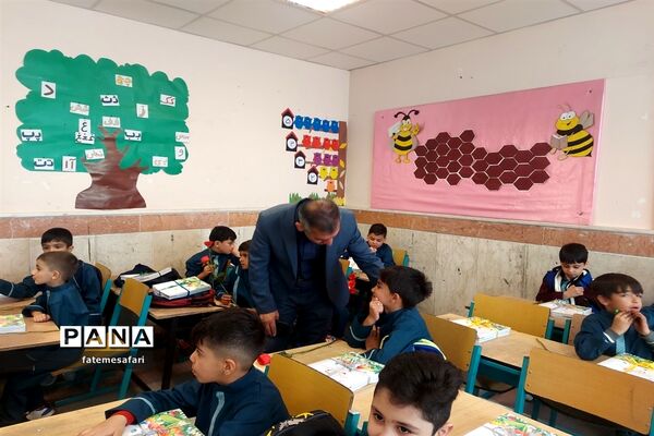 جشن شکوفه‌ها در شهرستان فیروزکوه