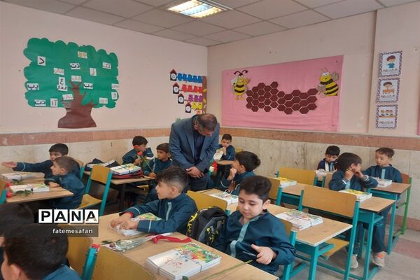 جشن شکوفه‌ها در شهرستان فیروزکوه