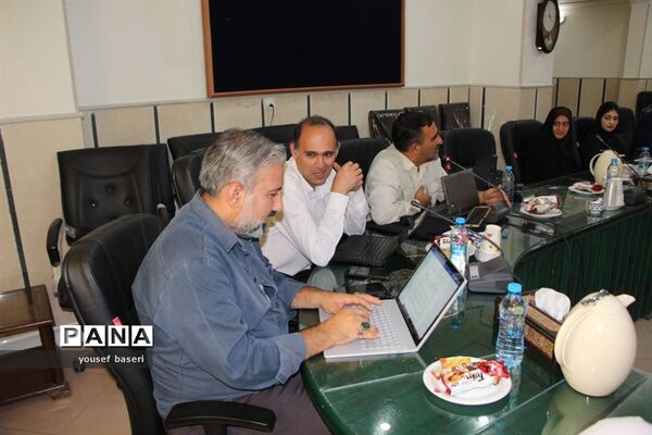 نشست خبری مدیرکل آموزش و پرورش استان یزد در آستانه سال تحصیلی جدید