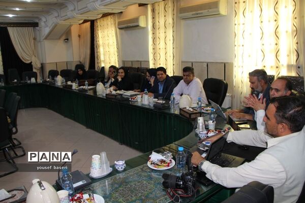 نشست خبری مدیرکل آموزش و پرورش استان یزد در آستانه سال تحصیلی جدید