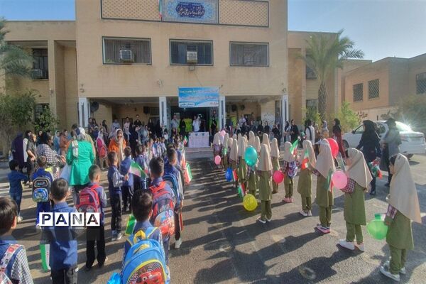برگزاری جشن شکوفه‌های کلاس‌ اولیدر مدارس شهرستان بهبهان