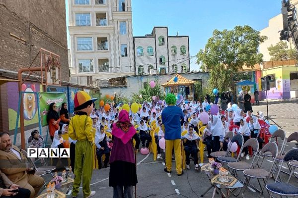 نوای زنگ مهر و حال و هوای کلاس اولی‌ها در ورامین