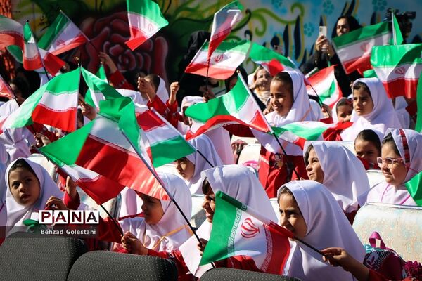 آیین نمادین جشن شکوفه‌ها در آذربایجان غربی