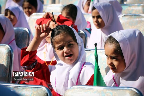 آیین نمادین جشن شکوفه‌ها در آذربایجان غربی