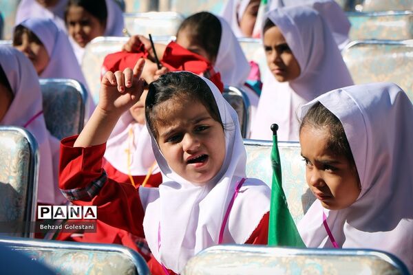 آیین نمادین جشن شکوفه‌ها در آذربایجان غربی