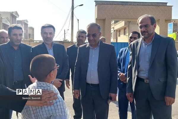آیین استانی جشن روز شکوفه‌ها در دبستان پسرانه فسایی نژاد ناحیه ۳ شیراز