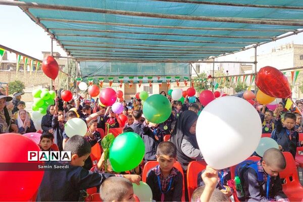 آیین استانی جشن روز شکوفه‌ها در دبستان پسرانه فسایی نژاد ناحیه ۳ شیراز