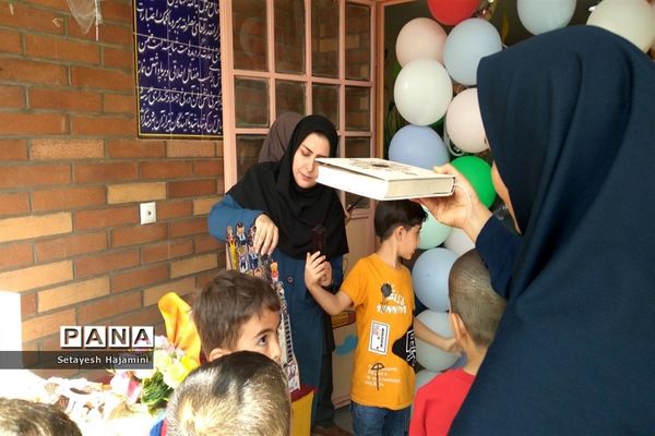 جشن شکوفه‌ها در استان مرکزی