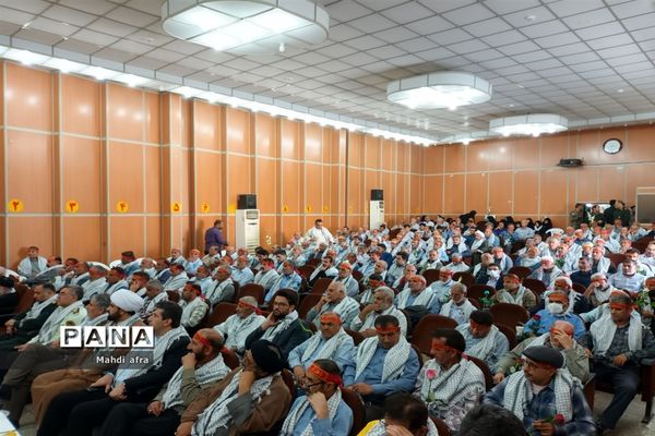 مراسم تجلیل از رزمندگان و خانواده شهدای دفاع مقدس شهرستان بهبهان