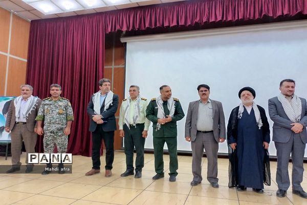 مراسم تجلیل از رزمندگان و خانواده شهدای دفاع مقدس شهرستان بهبهان