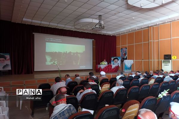 مراسم تجلیل از رزمندگان و خانواده شهدای دفاع مقدس شهرستان بهبهان