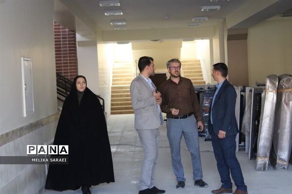 تجهیز هنرستان‌های ناحیه یک بهارستان