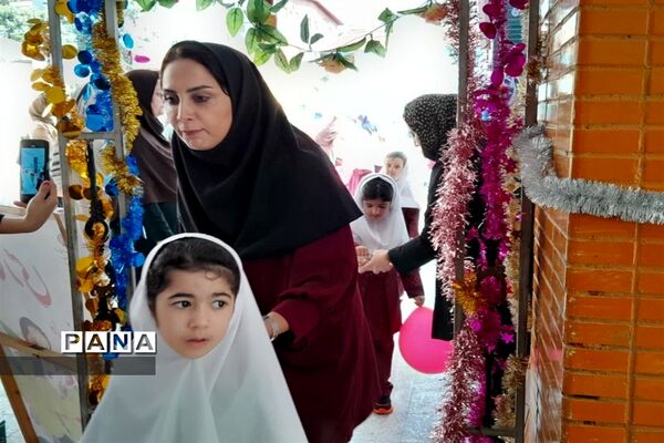 جشن شکوفه‌های کلاس اولی در قائمشهر