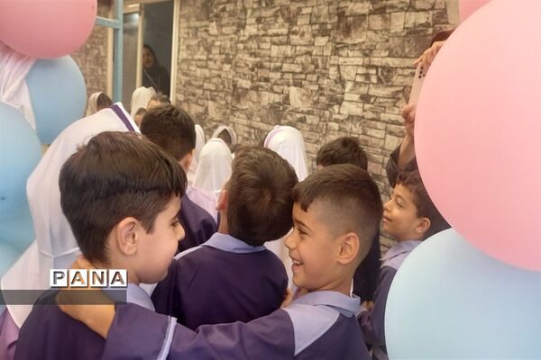 جشن شکوفه‌ها در قائمشهر