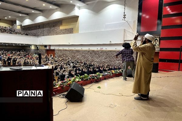 برگزاری جشن آغاز سال تحصیلی  دبستان پاسداران ناحیه یک یزد