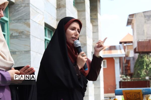 جشن شکوفه‌ها در ساری