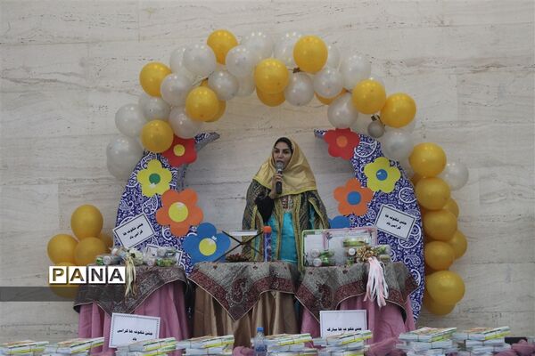 جشن شکوفه‌ها دبستان شهدای نیروگاه در سالن همایش فرهنگسرای نصرت