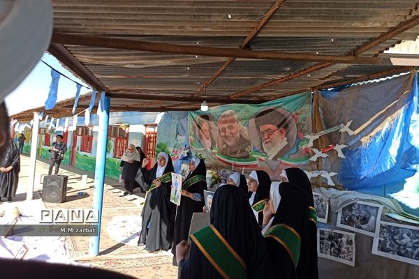 نواختن زنگ آغاز تحصیل شکوفه‌ها در دبستان پروین اعتصامی آبادان